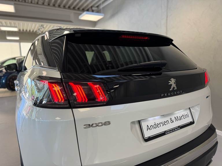 Peugeot 3008 1,6 Plugin-hybrid GT EAT8 225HK 5d 8g Aut.