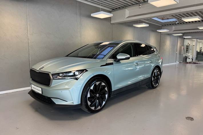 Sølv Skoda Enyaq fra 2021