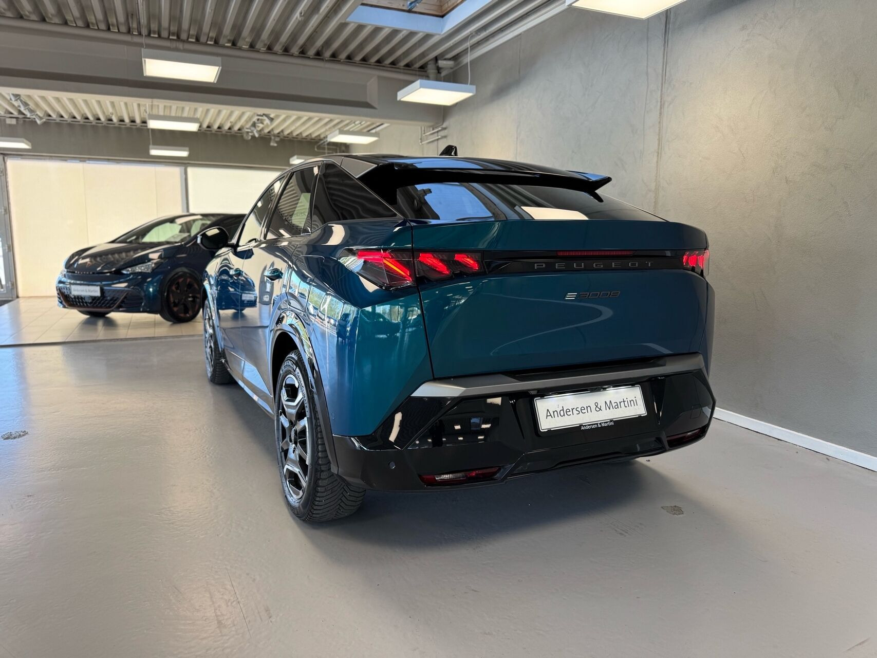 Peugeot e-3008