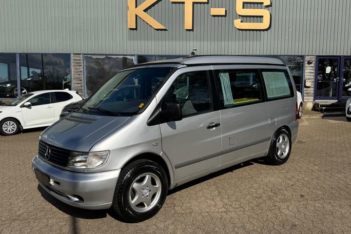 undefined Mercedes Vito 112 fra 2001 set udefra