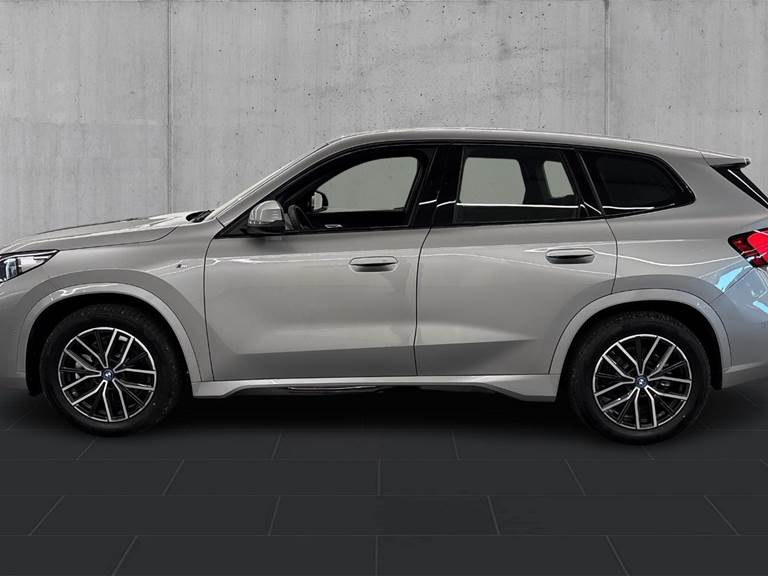 BMW iX1 xDrive30 M-Sport
