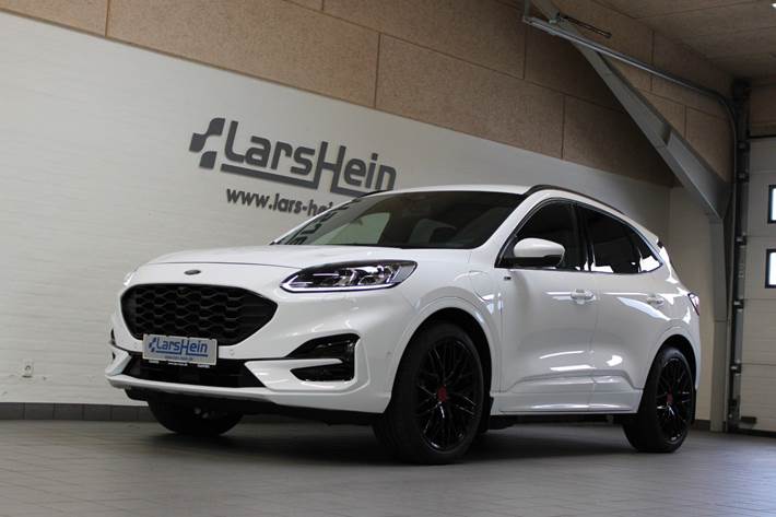 Hvid Ford Kuga fra 2020
