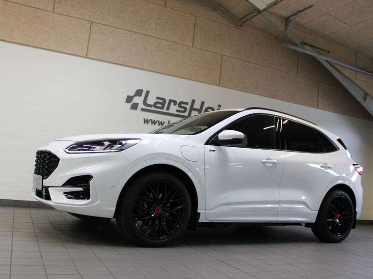 Ford Kuga 2,5 PHEV ST-Line X CVT