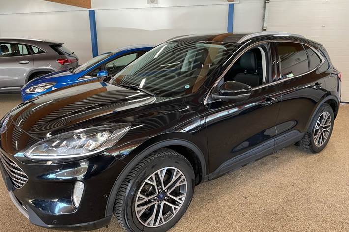 Sort Ford Kuga fra 2020