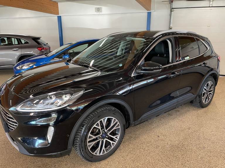Ford Kuga 2,5 PHEV Titanium X CVT
