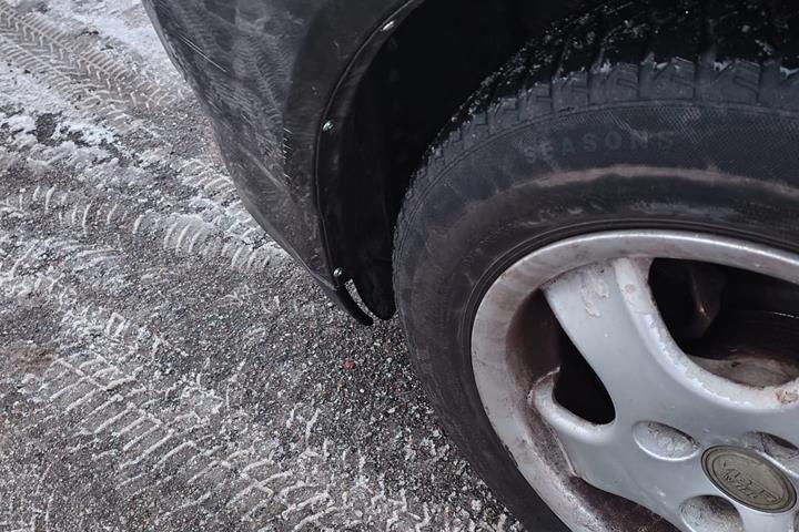 Sort Toyota Corolla fra 2002