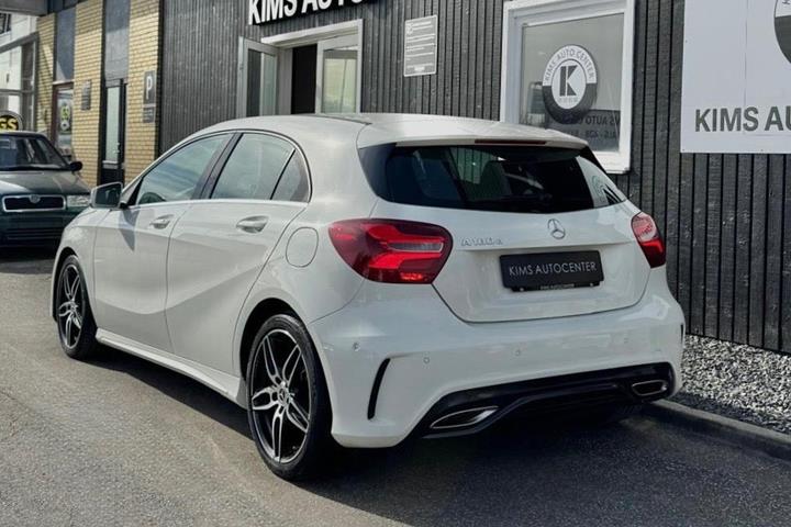 undefined Mercedes A180 d fra 2017