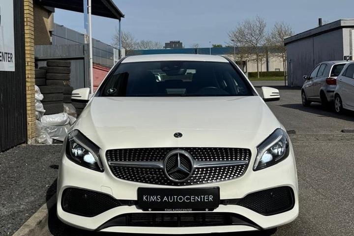 undefined Mercedes A180 d fra 2017