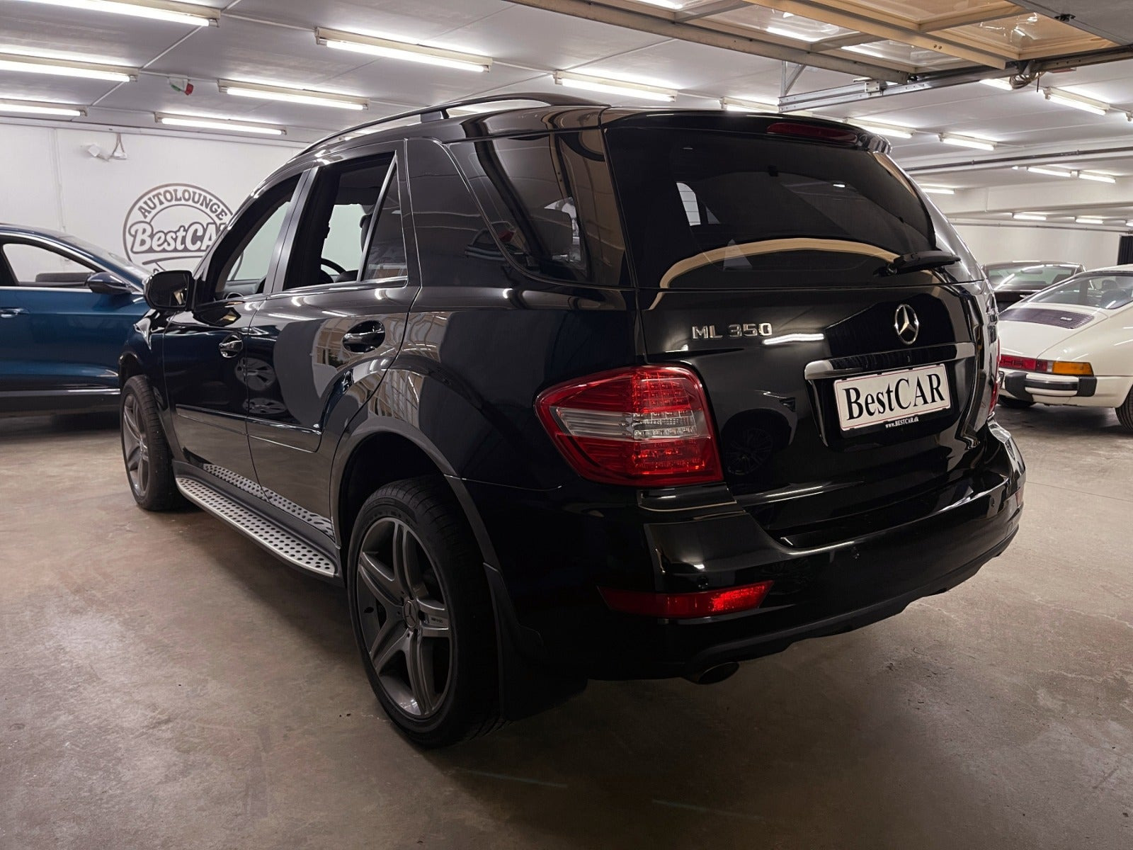 Sort Mercedes ML350 fra 2009