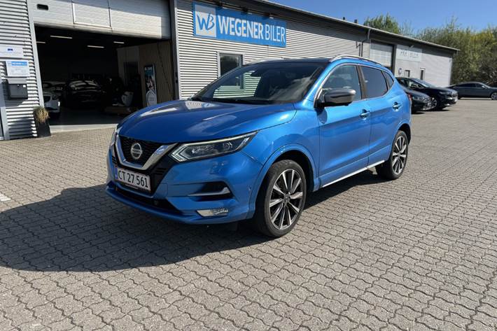 Blå Nissan Qashqai fra 2019