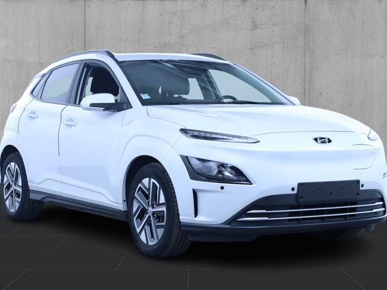 Hyundai Kona 64 EV Business