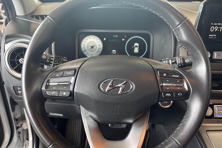 Hvid Hyundai Kona fra 2021