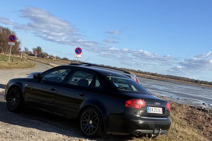 Sort Audi A4 fra 2006