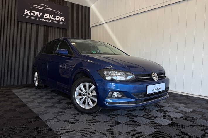 Blå VW Polo fra 2018 set udefra