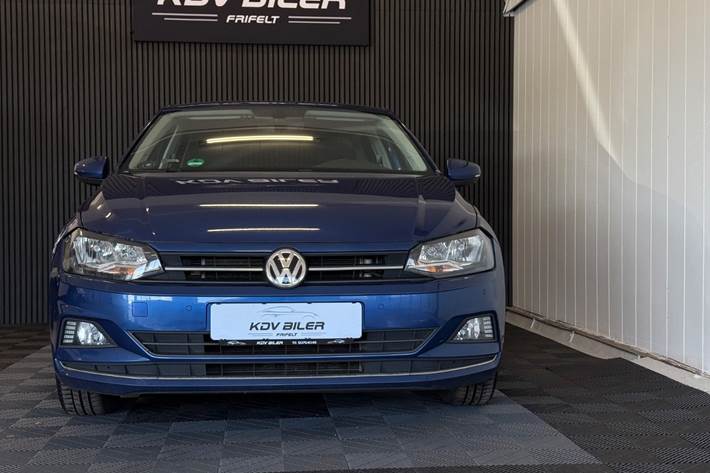 Blå VW Polo fra 2018