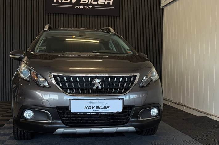 Sølv Peugeot 2008 fra 2016