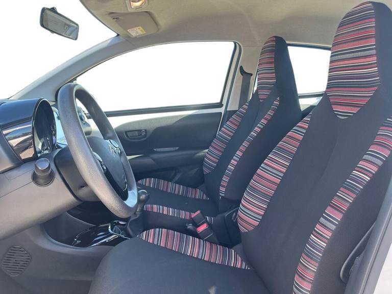 Citroën C1 1,0 VTi Shine 72HK 5d