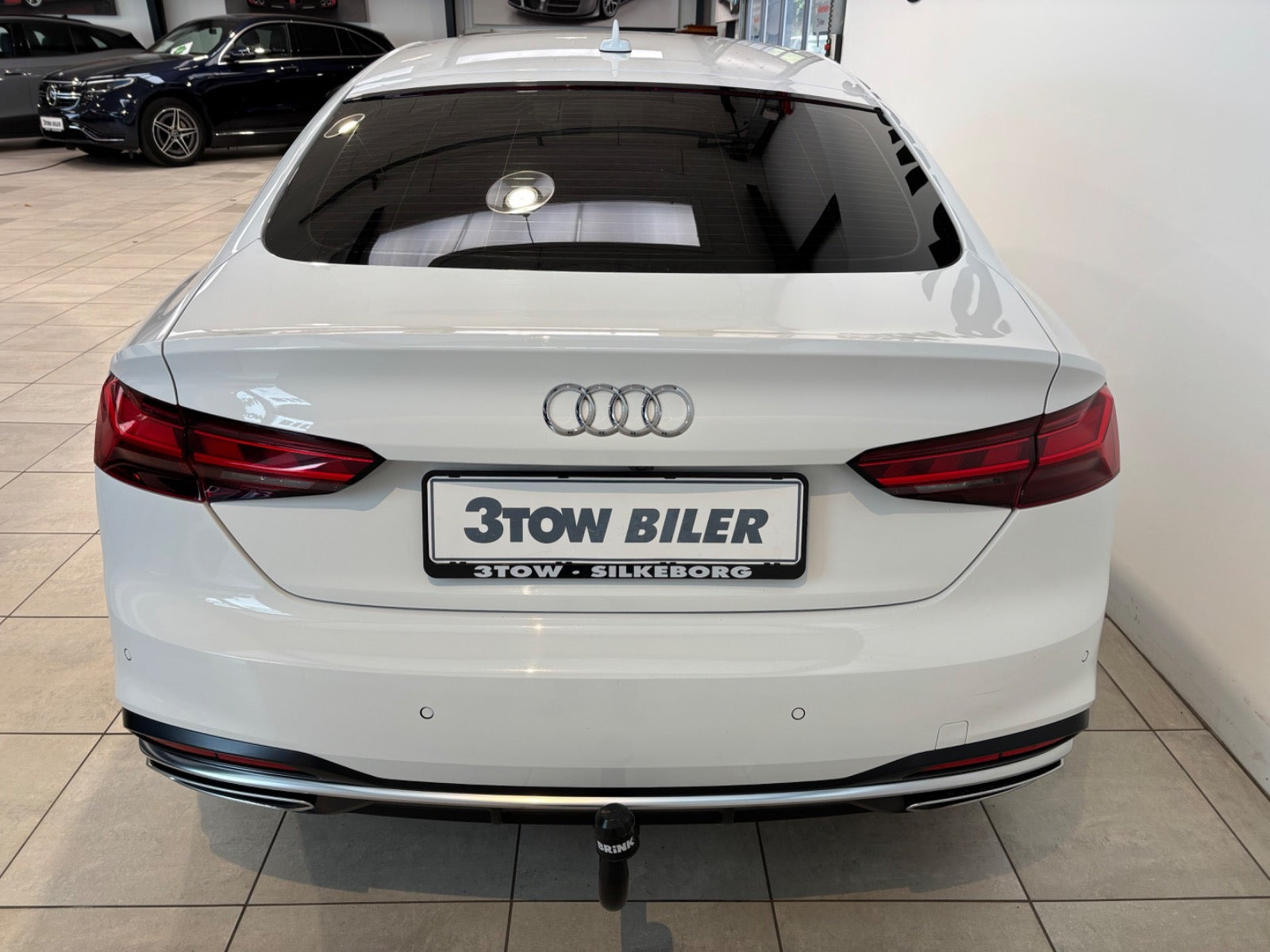 Hvid Audi A5 fra 2020