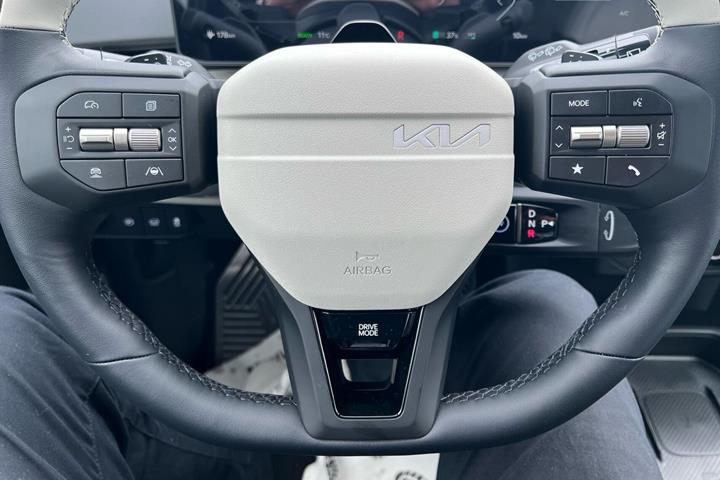 Hvid Kia EV4 fra 2026