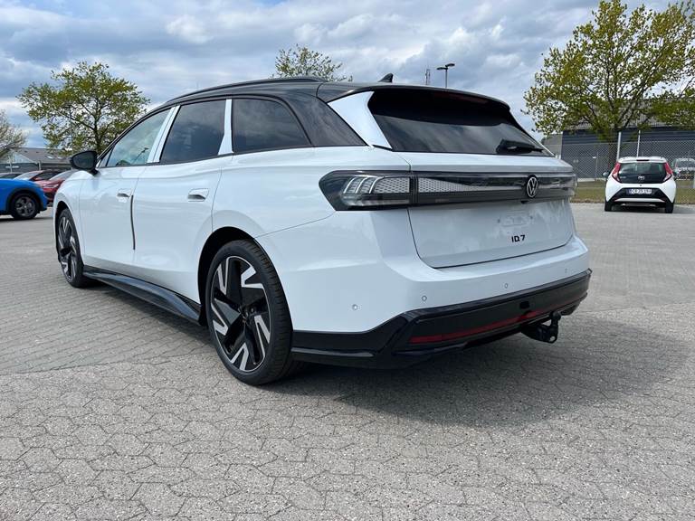VW ID.7 Tourer EL Style S 286HK Stc Aut.