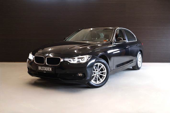 Sort BMW 320d fra 2018