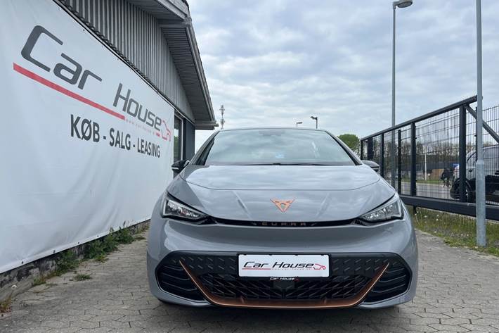 Grå Cupra Born fra 2024