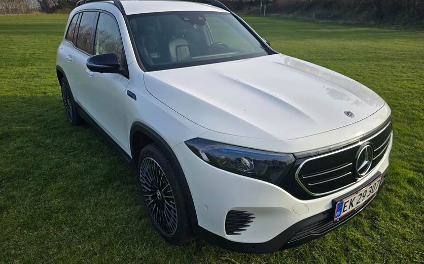 Mercedes EQB250 AMG Line 7prs