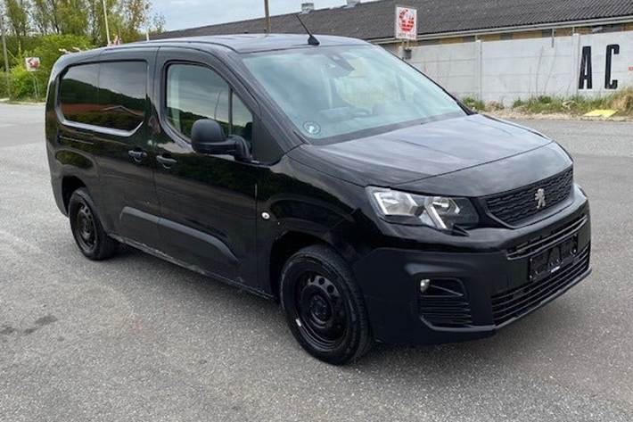 Sort Peugeot Partner fra 2019