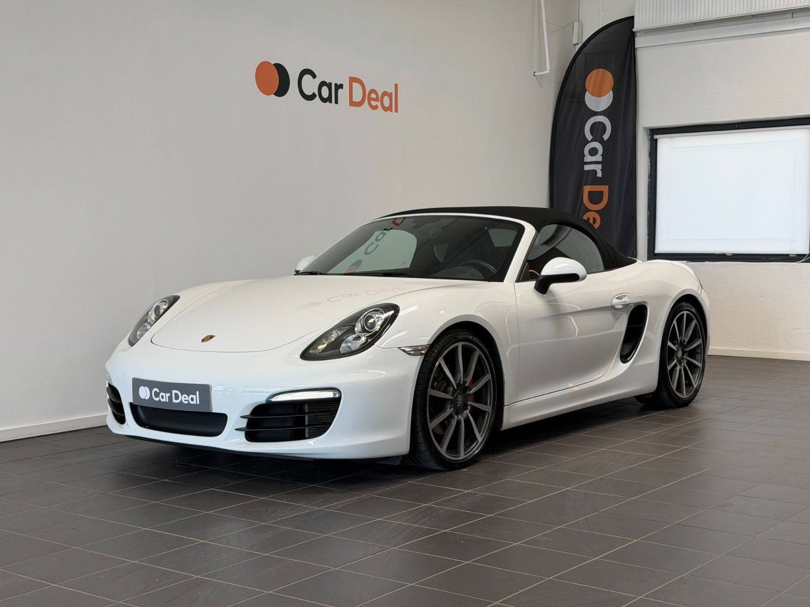 Hvid Porsche Boxster S fra 2013
