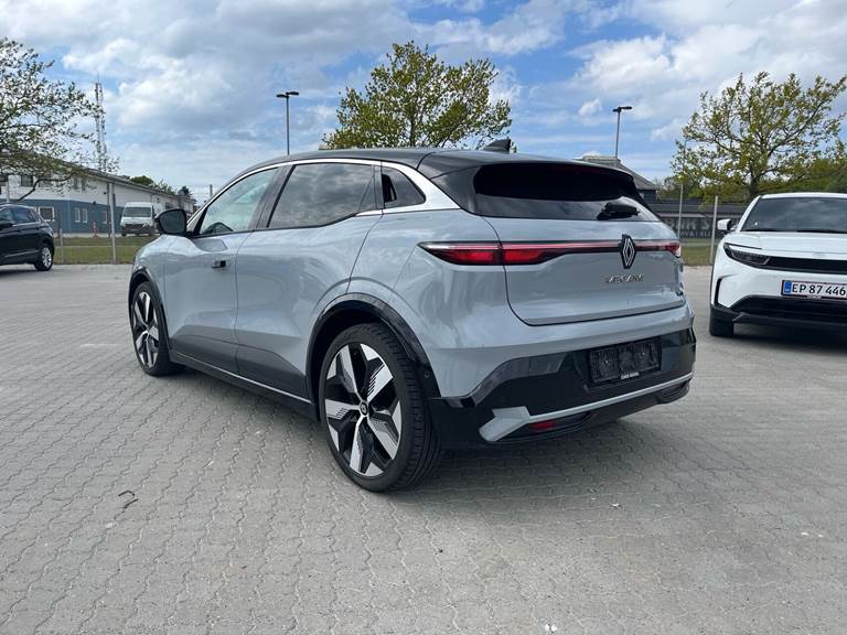 Renault Mégane E-TECH Techno 220HK 5d Aut.