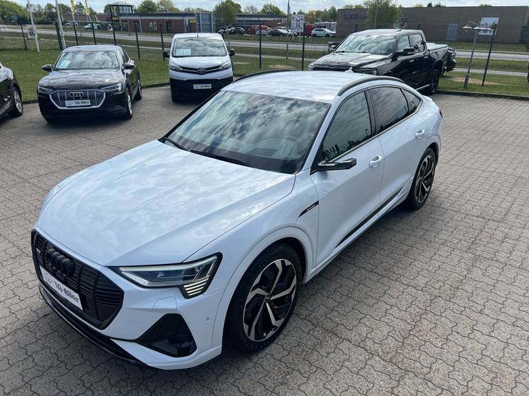 Audi e-tron 55 S-line Sportback quattro