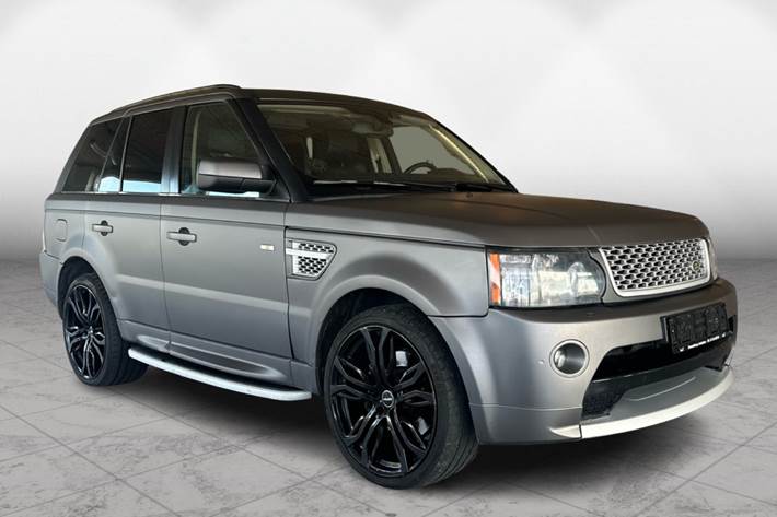 Grå Land Rover Range Rover sport fra 2006
