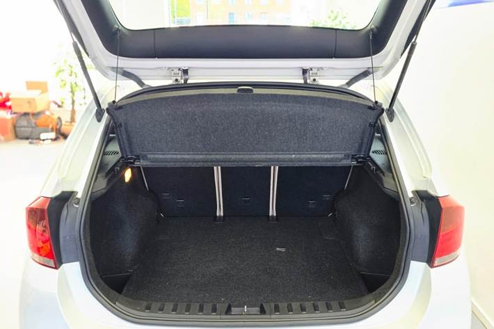 Hvid BMW X1 fra 2011