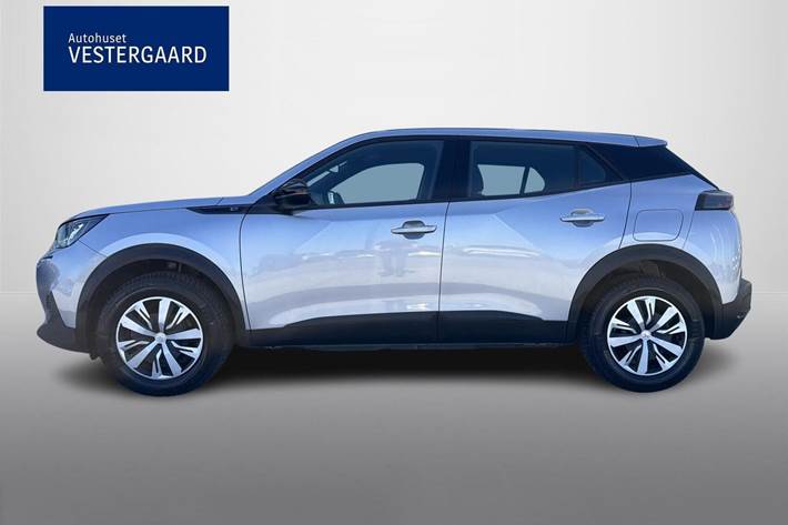 Sølv Peugeot e-2008 fra 2023