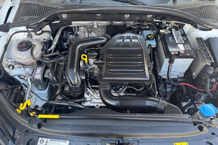Hvid Skoda Octavia fra 2019