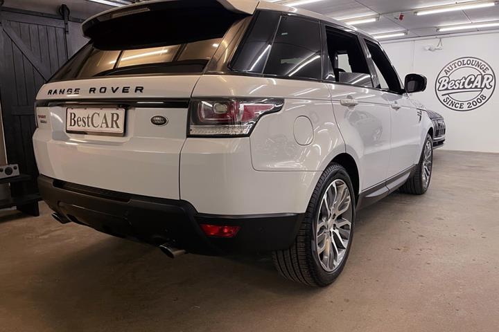 Hvid Land Rover Range Rover sport fra 2016