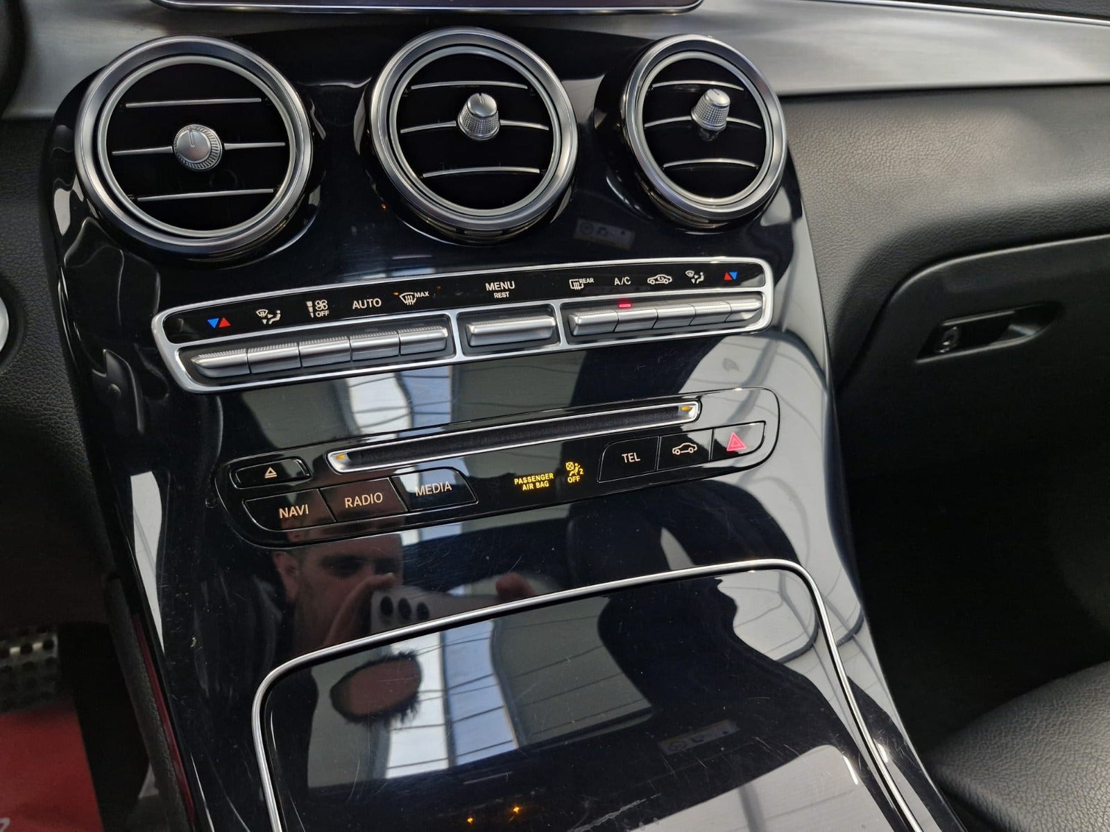 Sort Mercedes GLC250 d fra 2018
