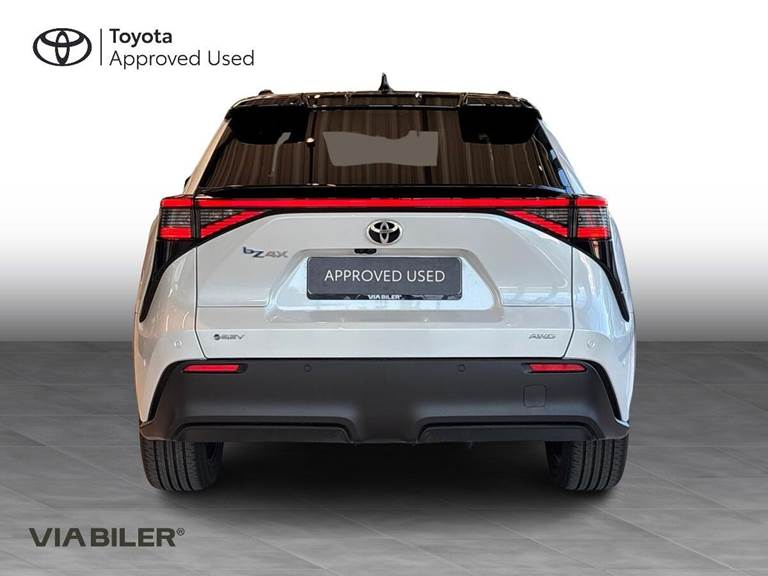 Toyota BZ4X EL Executive Panorama Bitone AWD 343HK 5d Aut.