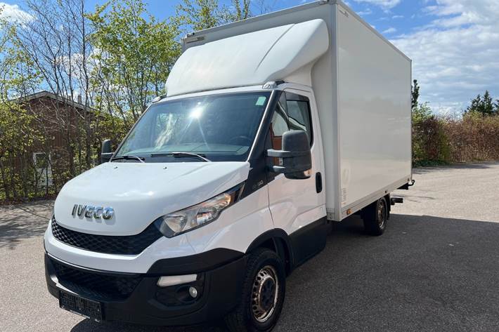 Hvid Iveco Daily fra 2014