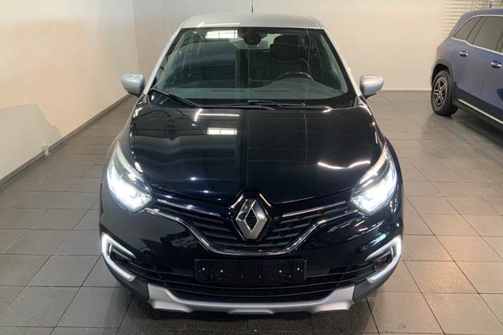 Sort Renault Captur fra 2017