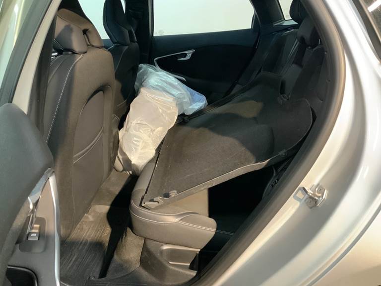 Volvo V40 2,0 D3 150 Momentum aut.
