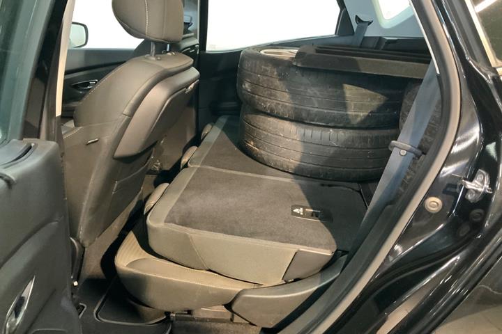 Sort Renault Scenic IV fra 2016