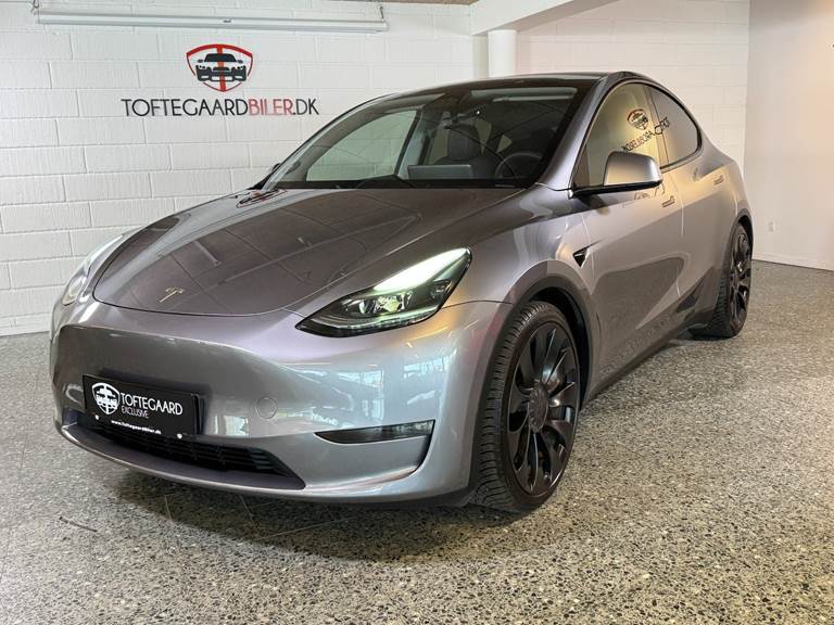 Tesla Model Y Performance AWD