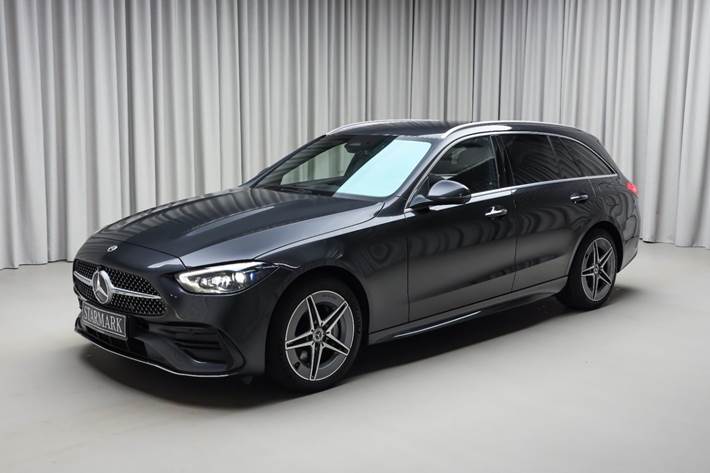 Grå Mercedes C300 de fra 2023