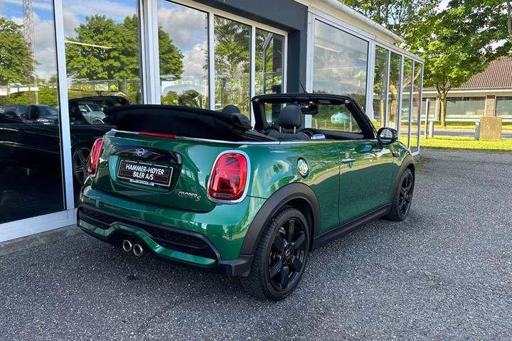 Grøn Mini Cooper S fra 2021