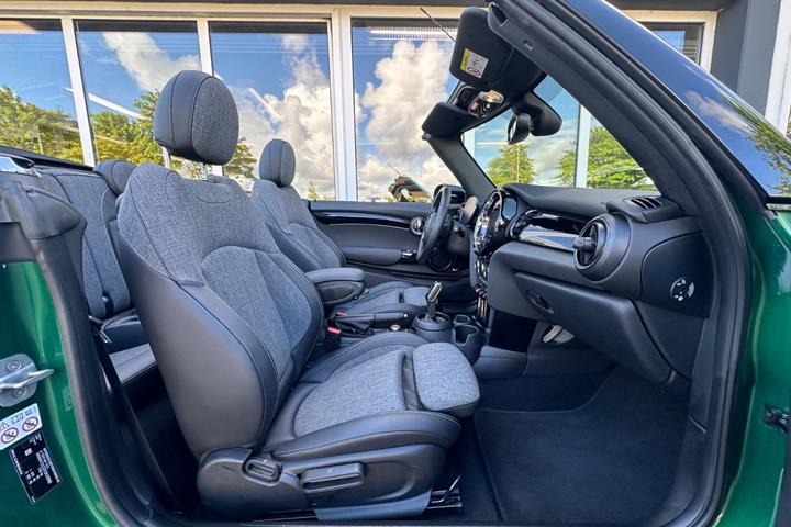 Grøn Mini Cooper S fra 2021