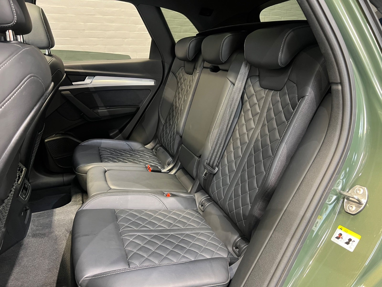 Grøn Audi Q5 fra 2024
