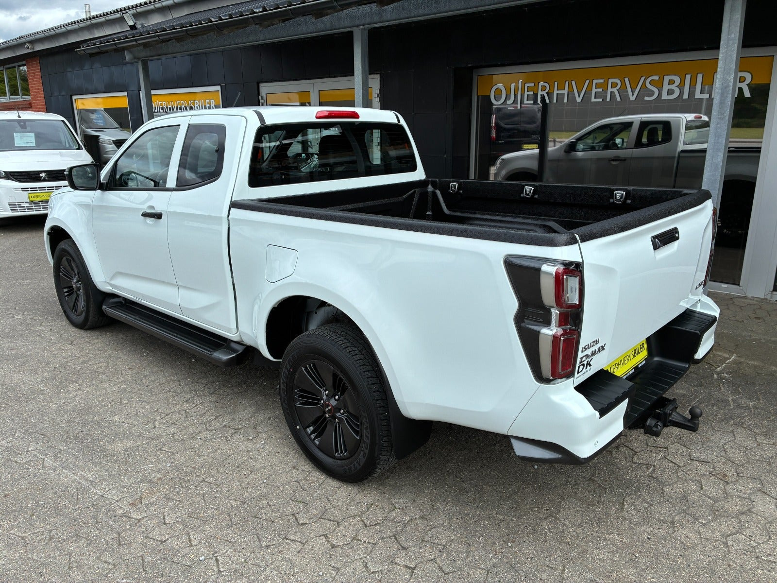 Hvid Isuzu D-Max fra 2022