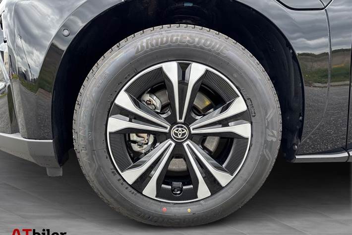 Sort Toyota BZ4X fra 2026