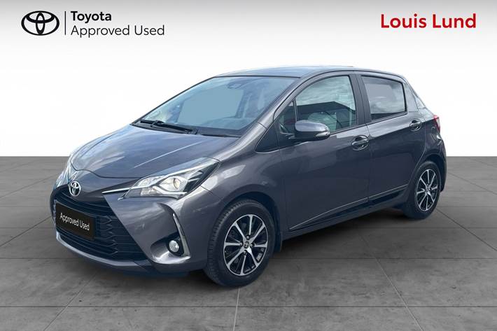 Grå Toyota Yaris fra 2018